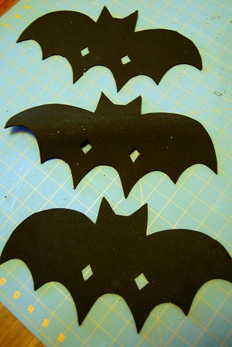 Halloween Bat Mask Tutorial