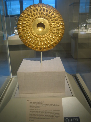 Gold phiale (libation bowl), Greek, 4th-3rd century B.C. _8256