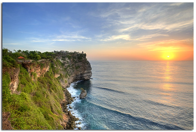 Sunset from the Indian Ocean @ The majestic cliff of the Uluwatu Temple, Bali