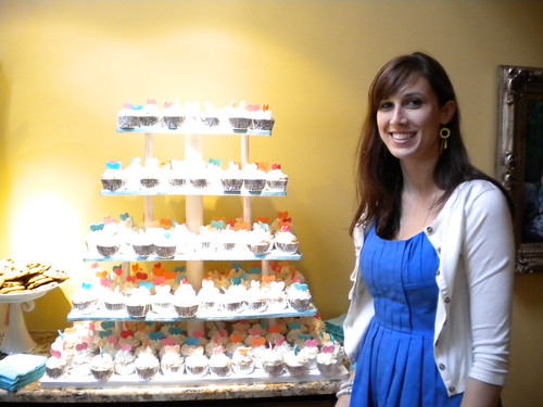 I successfully made 300 cupcakes for a wedding