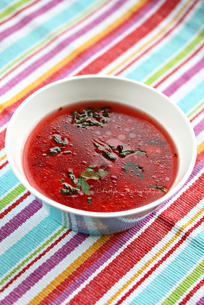 Vegetable soup with tarragon