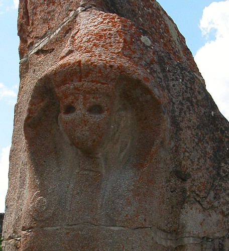 DSCN0875 DSCN0858  Alacahöyük, sphinx de gauche, détail