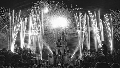 magic kingdom fireworks. Magic Kingdom - Fireworks Friday!