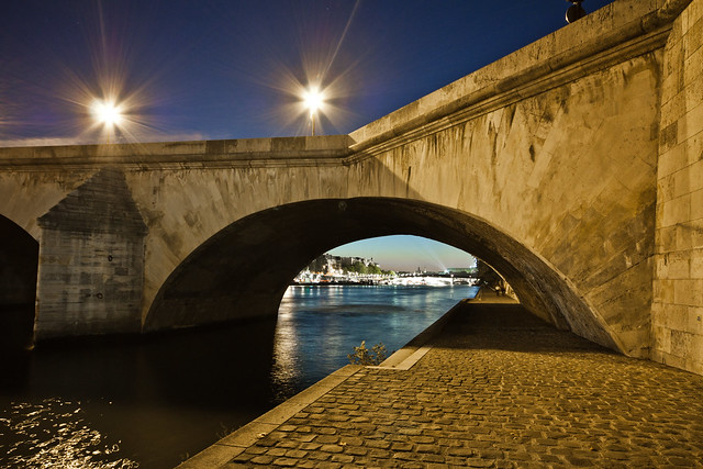 Pont Royal Paris par Franck Vervial