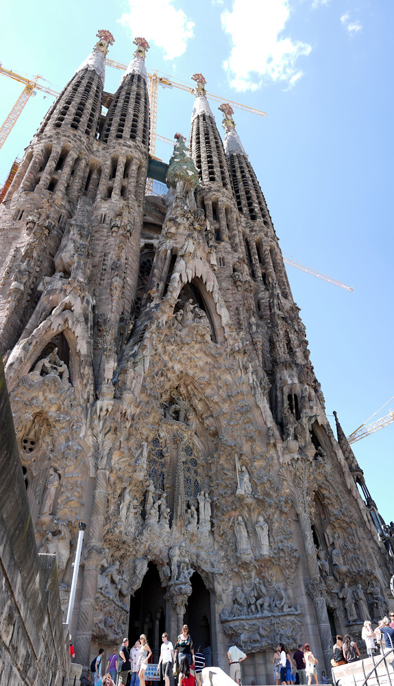 Sagrada Familia 聖家堂誕生面