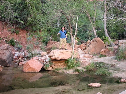 keith does his adventurer pose at zion national park