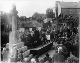 The Dick McKee Memorial, Finglas Village - Eamon DeValera gives the unveiling speech 10th June 1951 (8th May 2017)