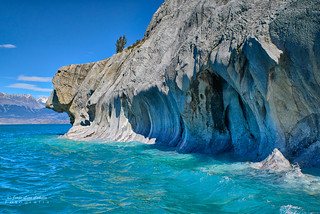 El Perro - Santuario Natural Cavernas de Marmol (Patagonia - Chile)