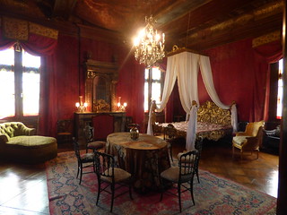 Château de Cormatin - Interior - the bedroom of Cécile Sorel