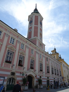 St. Pölten, Lower Austria (the art of very historic buildings in the core of downtown St. Pölten), Rathaus, Ayundamiento, Town Council, Mairie, Municipalità, Rada gminy (Rathausplatz)