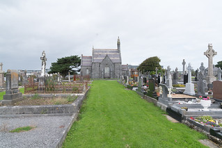 BOHERMORE VICTORIAN CEMETERY IN GALWAY [RESTING PLACE OF THE FAMOUS AND NOT SO FAMOUS]-1324537