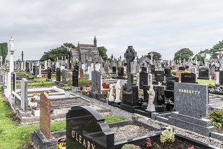 BOHERMORE VICTORIAN CEMETERY IN GALWAY [RESTING PLACE OF THE FAMOUS AND NOT SO FAMOUS]-1324545