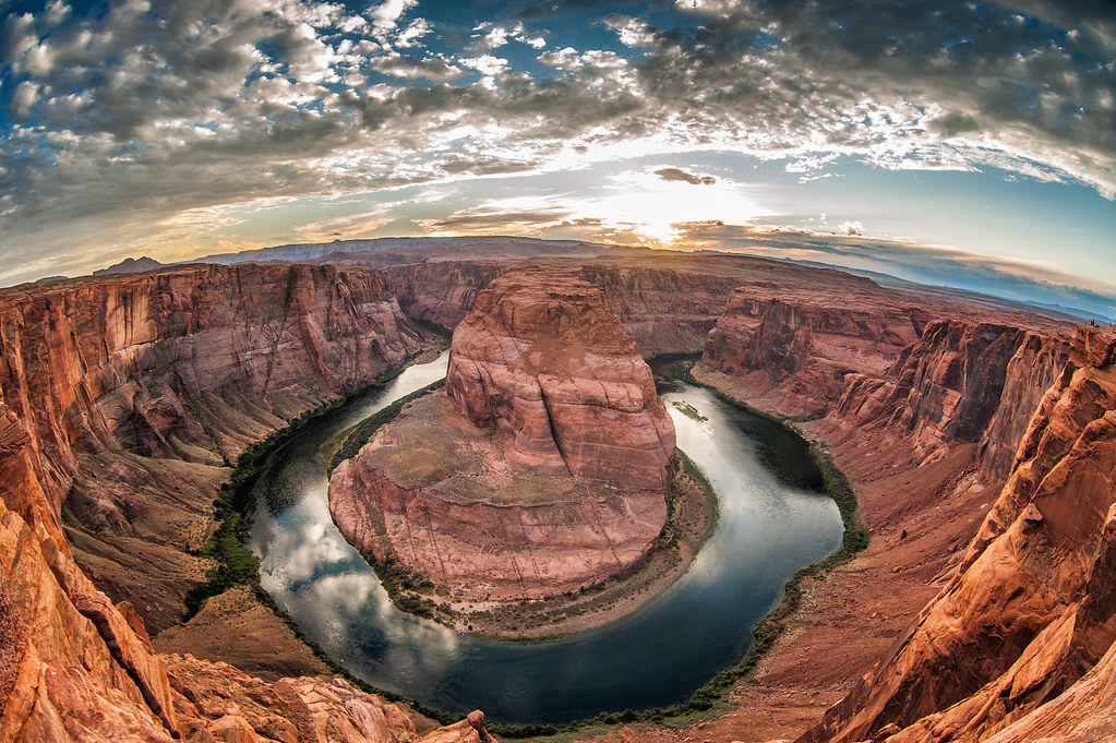 The curve of the Colorado River at Horseshoe Bend in Page, Arizona.