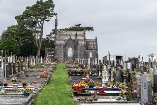 BOHERMORE VICTORIAN CEMETERY IN GALWAY [RESTING PLACE OF THE FAMOUS AND NOT SO FAMOUS]-1324547