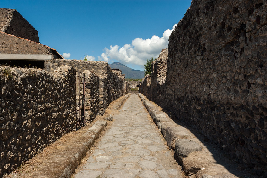 : Road in Pompei