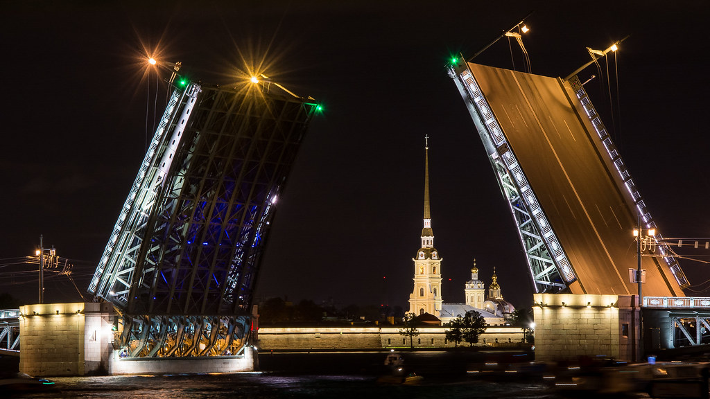 : Palace Bridge, St. Petersburg