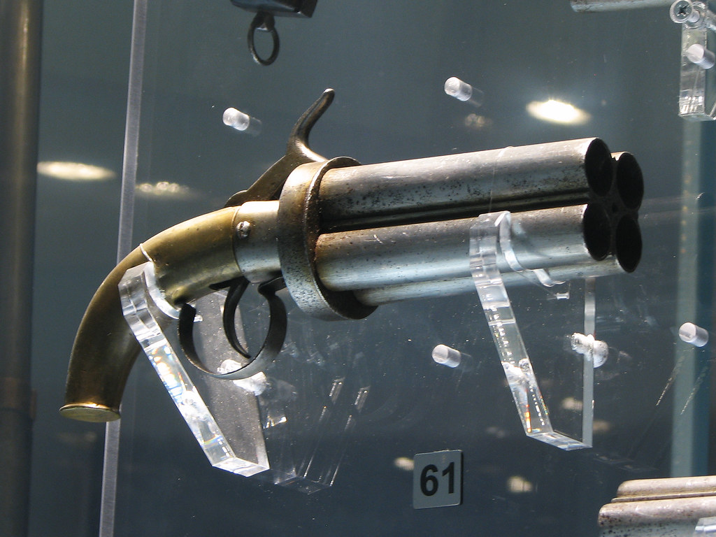 : Schmidt_pistol.Tula_weapons_museum