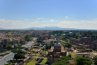 Aerial view of Colosseo, Campidoglio, Foro Romano and Basilica di santa Maria in Ara Coeli, Rome  -  (Selected by GETTY IMAGES)