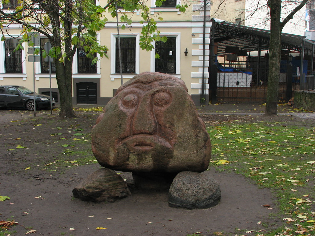 : Riga.Livonian's_head