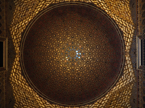 Royal Alc'azar of Seville ©  Dmitry Djouce