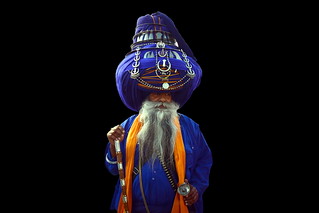 India - Punjab - Anandpur Sahib - Sikh With Giant Turban - 41d