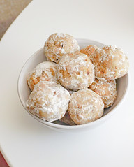 2018.12.07 Low Carbohydrate Walnut Snowball Cookies, Washington, DC USA 08990