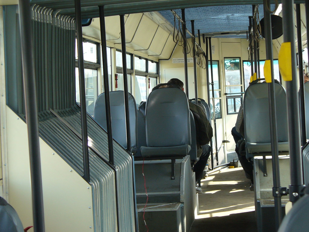 : _20060406_160_Moscow trolleybus VMZ-62151 6000 test run interior