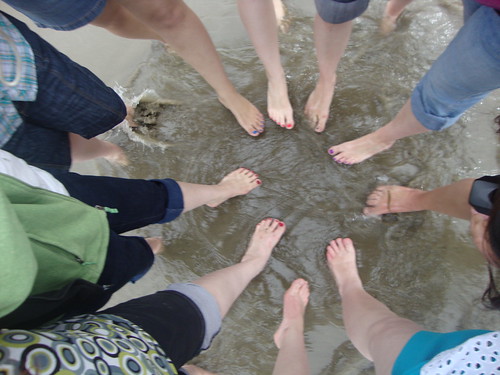 Feet in the circle