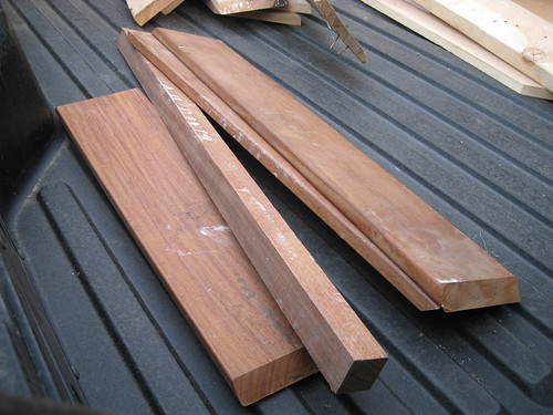 free hardwood boards rescued from trash