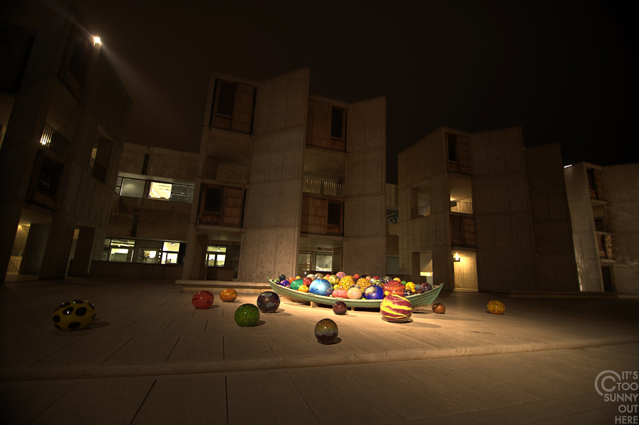 Chihuly @ the Salk Institute (HDR)
