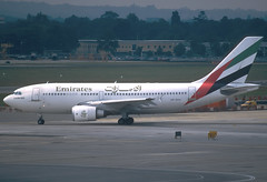 Emirates A310-308 A6-EKH LGW 12/08/1996