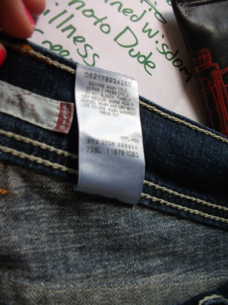 The Case of the Mysterious Levis - jeans pants ID | Ask MetaFilter