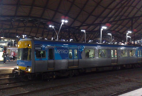 Comeng train in Metro livery