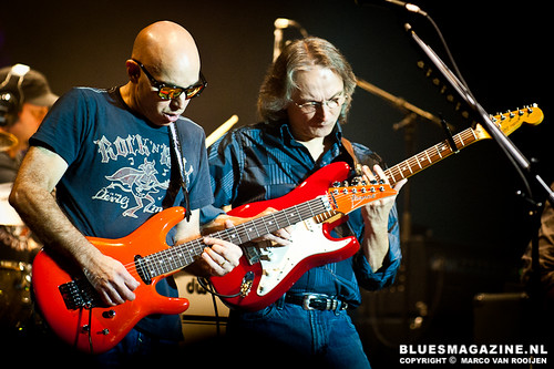 Guitar Night 2010 : Joe Satriani, Sonny Landreth and Davy Knowles