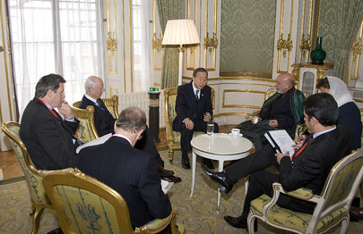Secretary-General Meets Afghan President in London: 28 January 2010