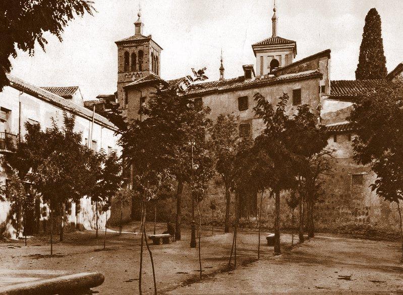 Plaza de Padilla a comienzos del siglo XX. Foto Aldus