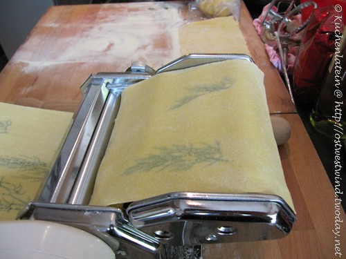 Herstellung Lasagne mit ganzen Kräutern 001
