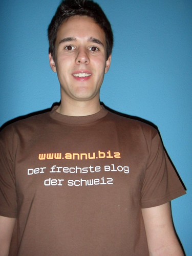 annu.biz T-Shirt