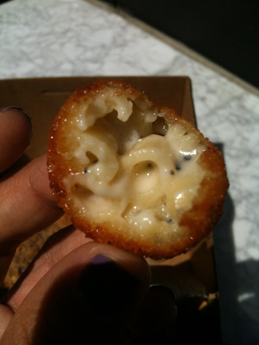 Truffle mac n' cheese