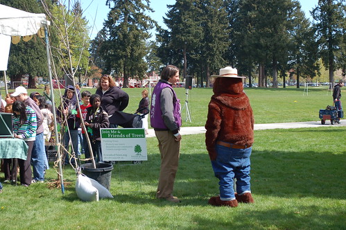 Outreach: 04.14.10, Vancouver Arbor Day