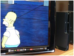 Simpson: Flatscreen und PS3