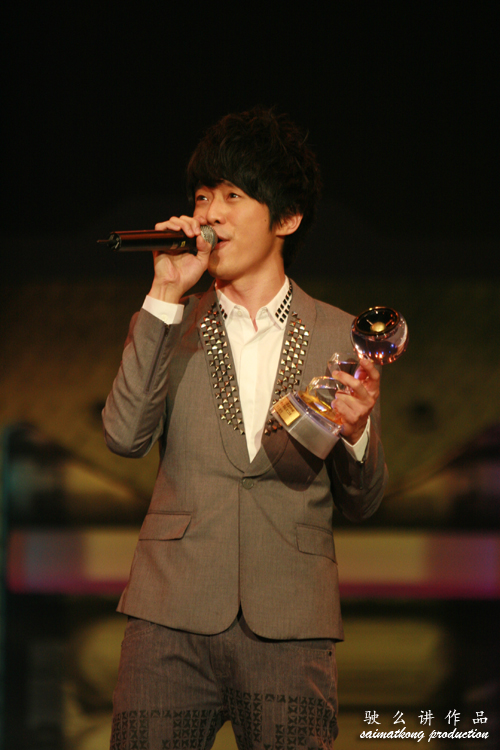 Nicholas Teo - MYAstro Music Awards 张栋樑 - 至尊流行榜頒獎典禮