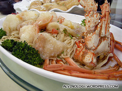 Lobster noodle