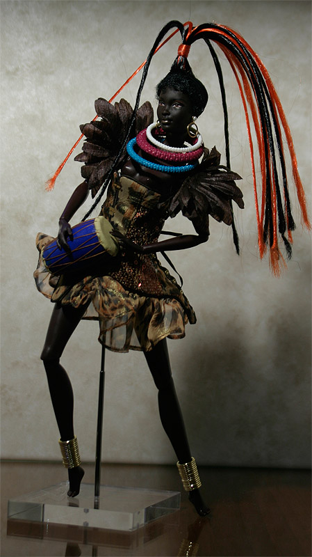 Купить негритянку. Текстильная кукла негритянка. Текстильная кукла африканка. Испанские куклы темнокожие. Авторские куклы негритянки.