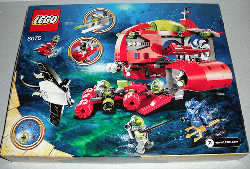2010 LEGO Atlantis 8075 Neptune Carrier