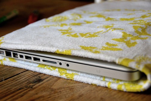 vintage towel laptop sleeve