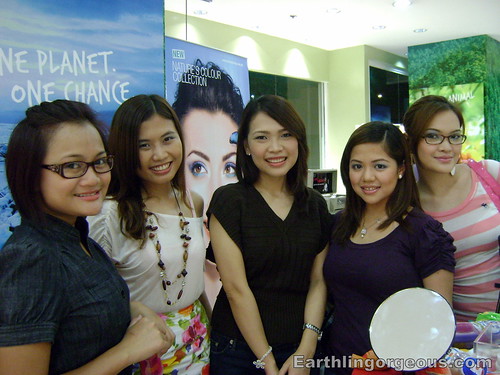 Beauty Bloggers Phoebe, Tara, Nikki and Shen