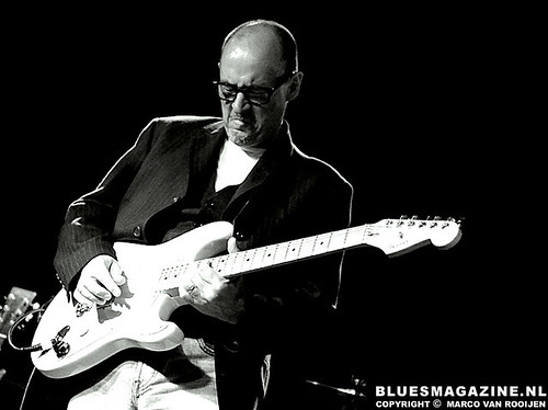Andy Fairweather Low & The Low Riders
