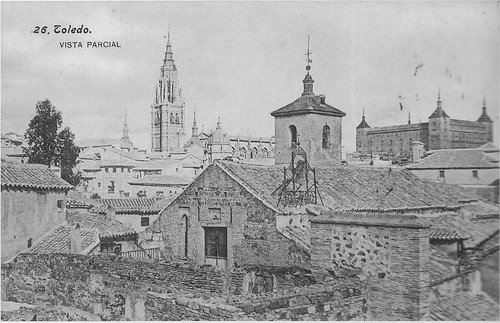 Iglesia de San Bartolomé a principios del siglo XX. Foto Lacoste