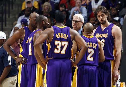Grizzlies Lakers record Kobe